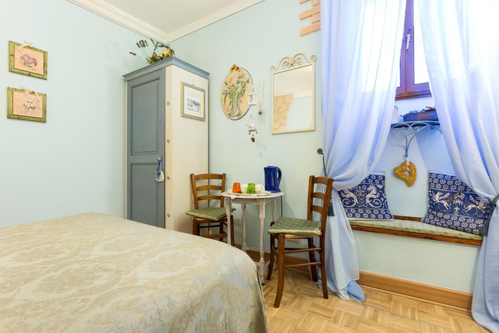 Bed And Breakfast A Casa Delle Fate Assisi Eksteriør bilde