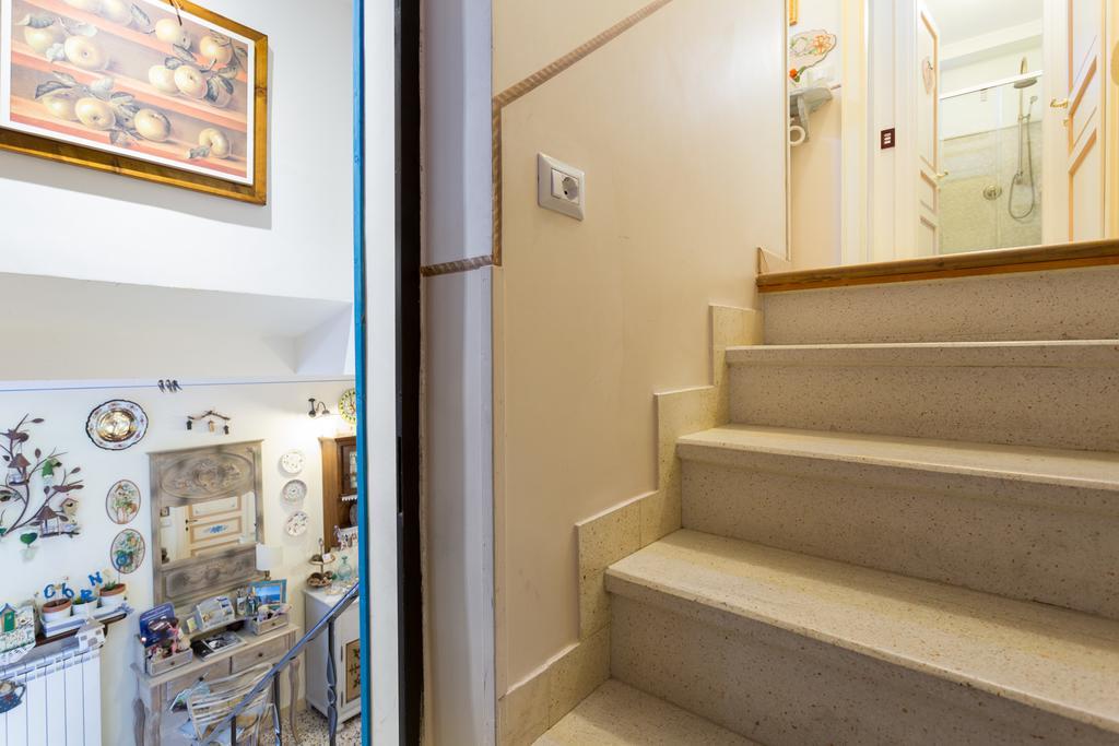 Bed And Breakfast A Casa Delle Fate Assisi Eksteriør bilde