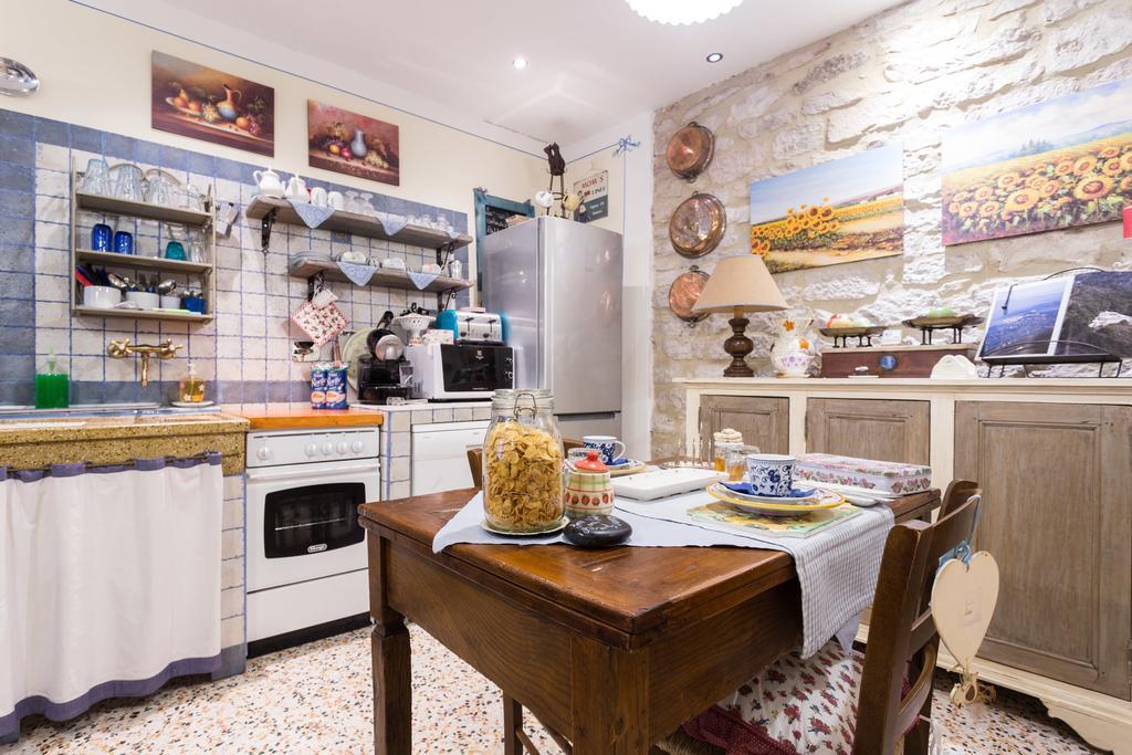 Bed And Breakfast A Casa Delle Fate Assisi Eksteriør bilde