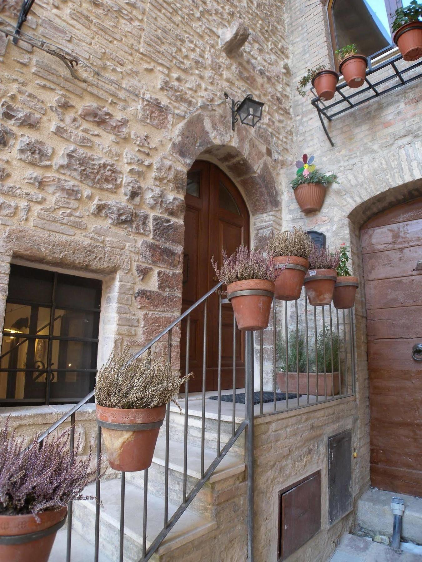 Bed And Breakfast A Casa Delle Fate Assisi Eksteriør bilde
